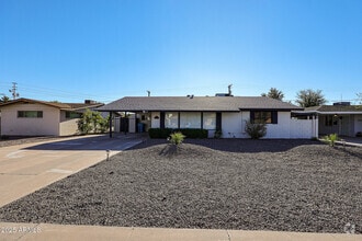 Building Photo - 4122 N 6th Ave