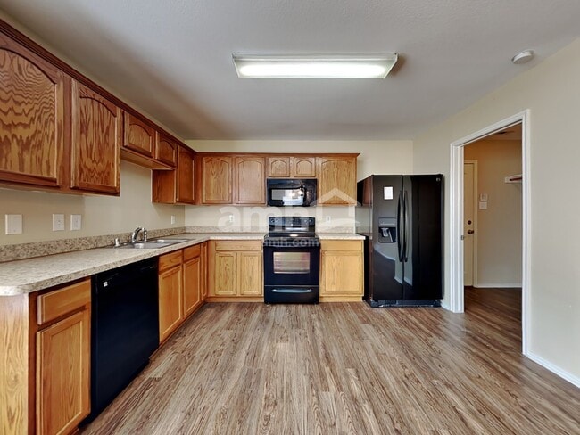 Building Photo - 2054 Moonlight Trl