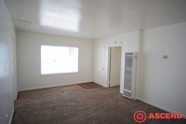 Foto del edificio - 2117 Watson St