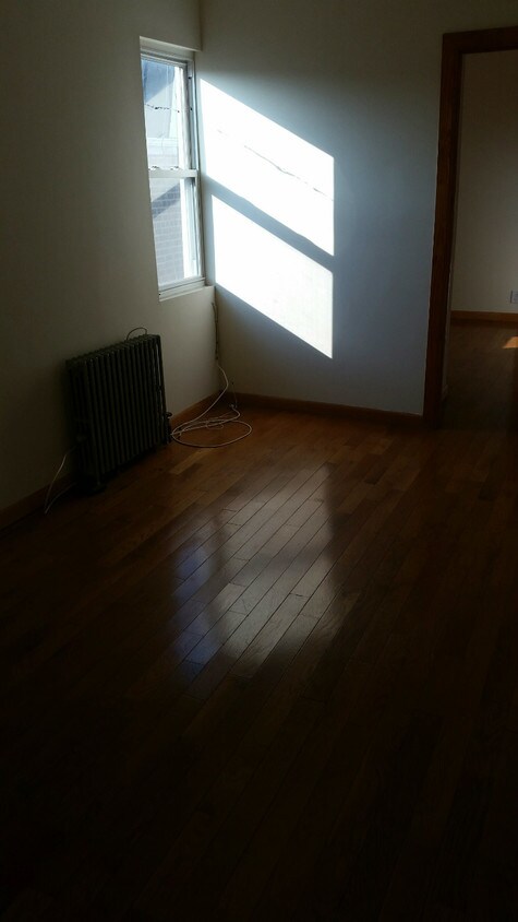Primary Photo - 4310 25th Ave