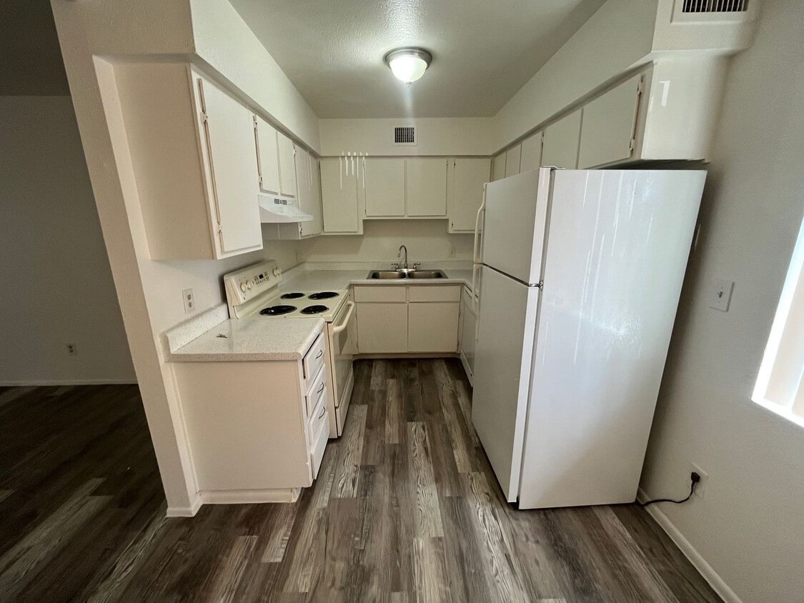 Photo - 10219 N. 12th Avenue