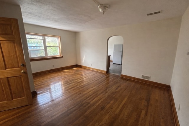 Building Photo - 18 Cleveland Ave