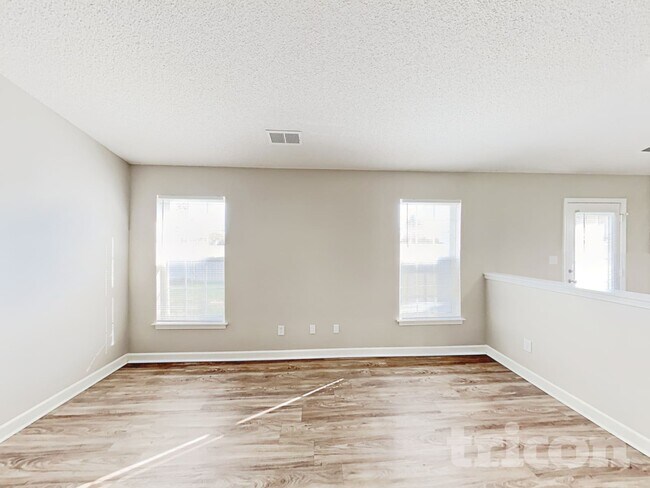 Foto del edificio - 956 Ashland Ave