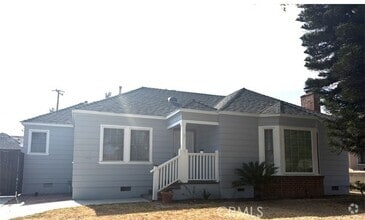 Building Photo - 221 N 18th St