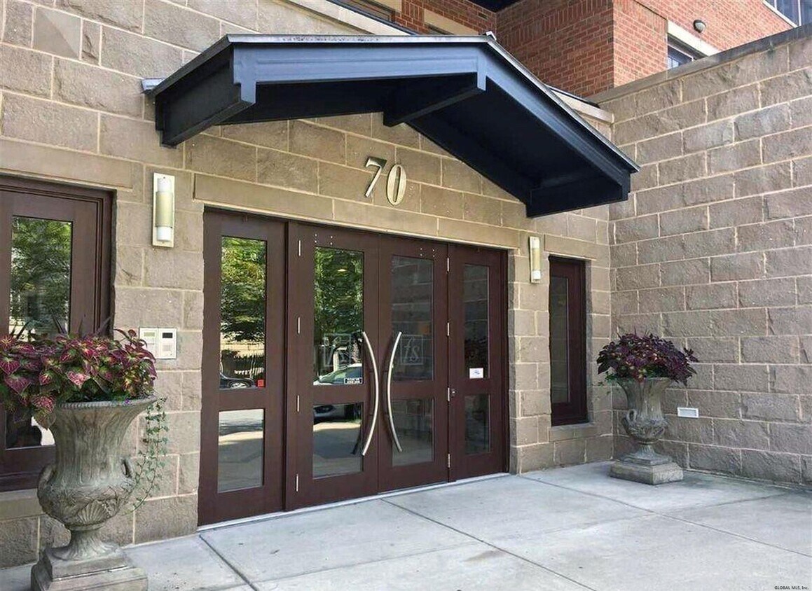 70 Railroad Pl Unit 209, Saratoga Springs, NY 12866 Condo for Rent in