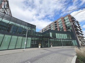 Building Photo - 525 Wilson Ave