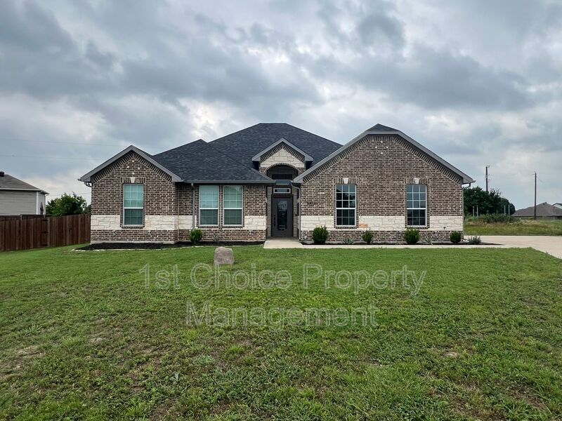 Foto principal - 5413 Harrys Pl