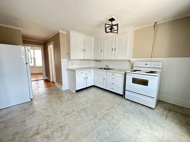 Building Photo - 0 Undisclosed St