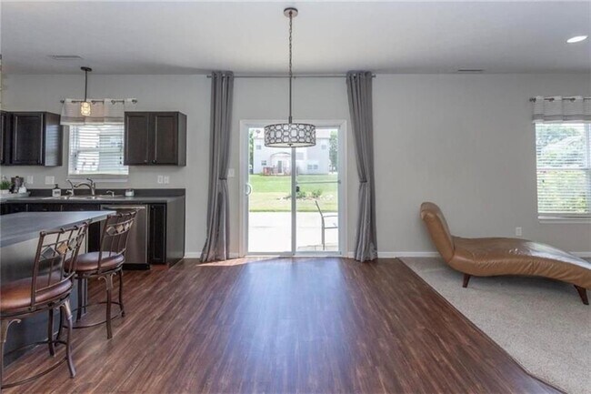Building Photo - 11925 Geyser Ct