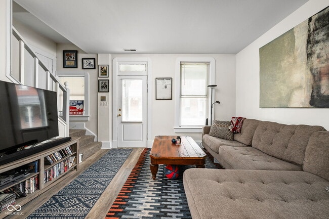 Building Photo - 1446 N Illinois St