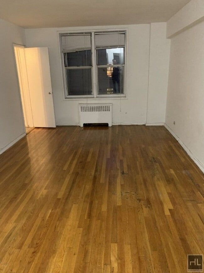 Building Photo - East 58th Street