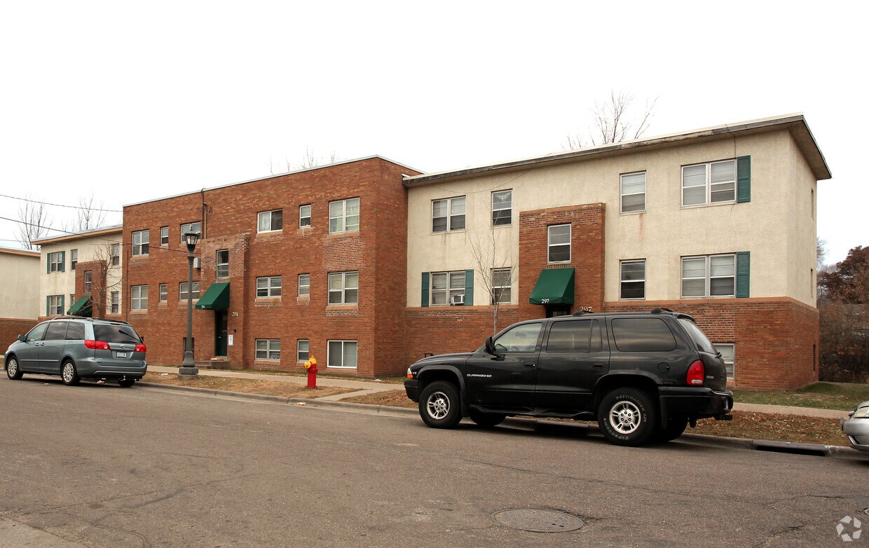 Building Photo - 273 Birmingham St