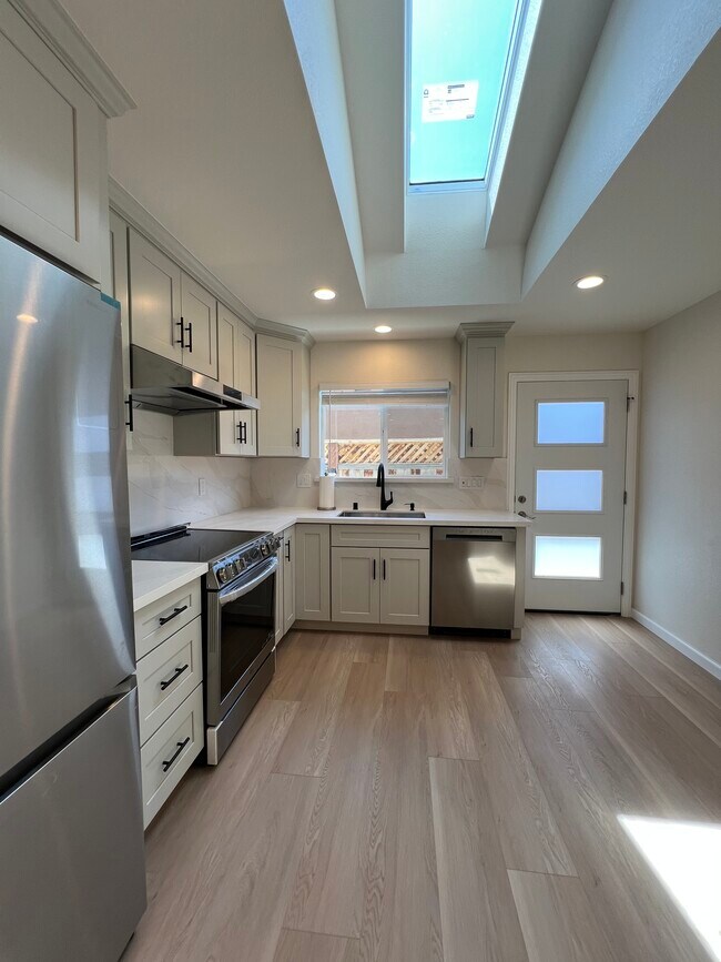 Foto del edificio - 2615 Glenrio Dr
