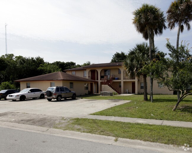 225 Bryan Ave Titusville Fl 32796 Apartments Titusville Fl