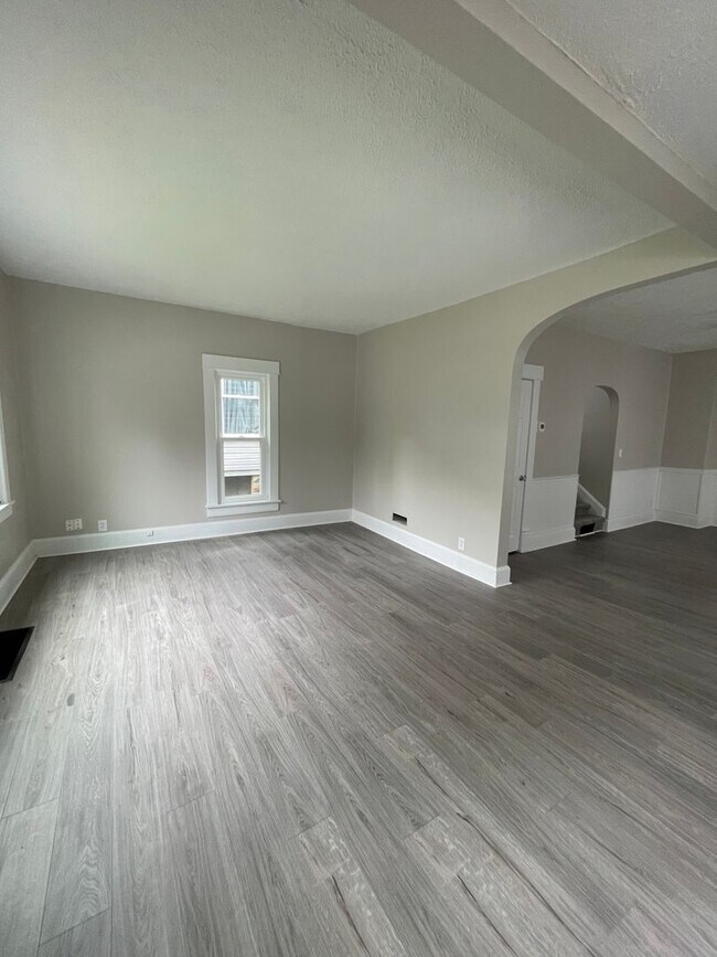 Foto del edificio - Three Bedroom House