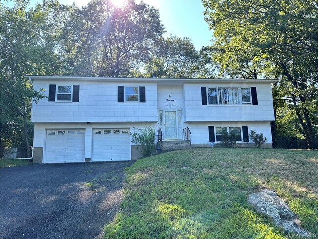 Building Photo - 14 S Delaware Dr