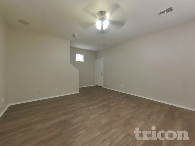 Building Photo - 4374 E Renee Dr