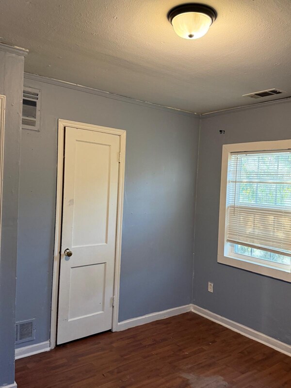 Foto del edificio - 3922 S Rossiland Cir