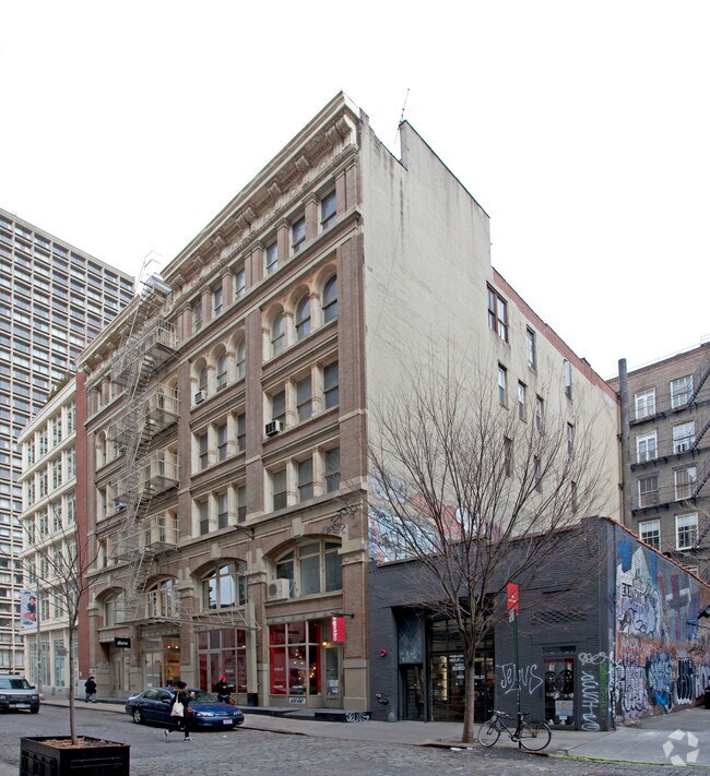Primary Photo - 152-156 Wooster St