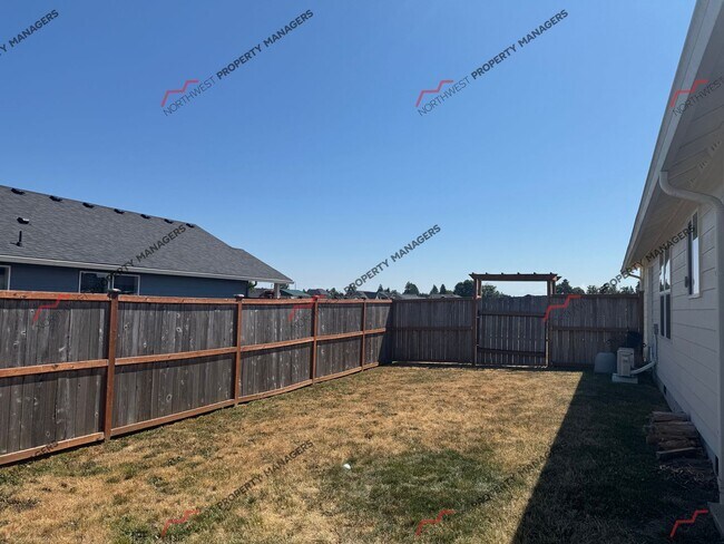 Building Photo - STATUS: PENDING APPLICATION- | R190| $2095
