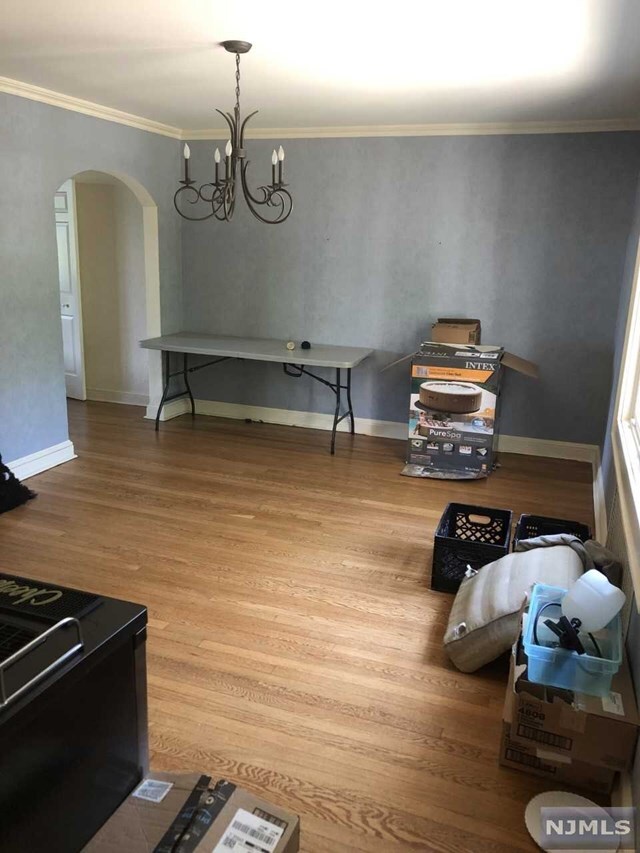 Foto del edificio - 744 Pines Lake Dr W