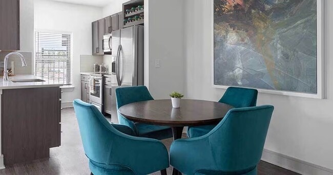 Foto del edificio - Now Offering Up to 8 Weeks Free Rent!