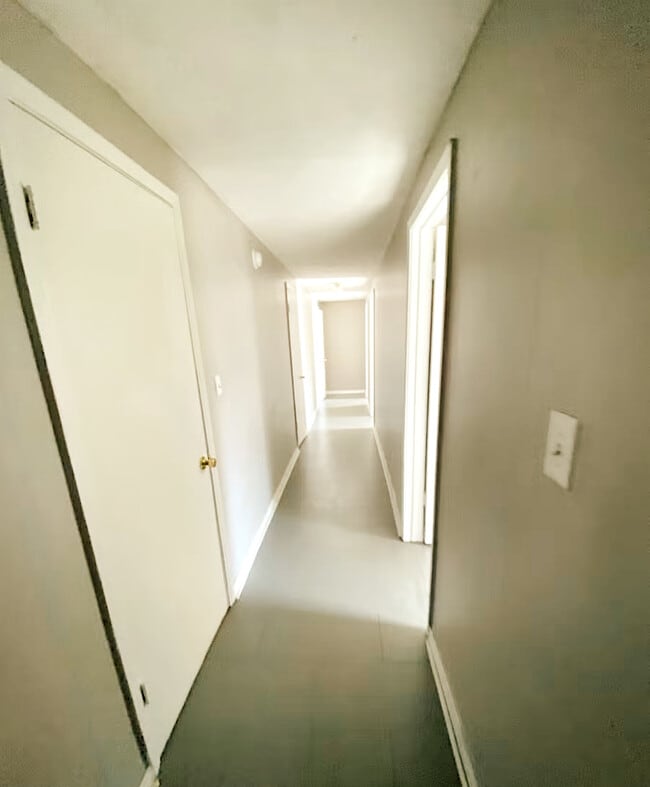 Photo - 110 S 21st St Apartment