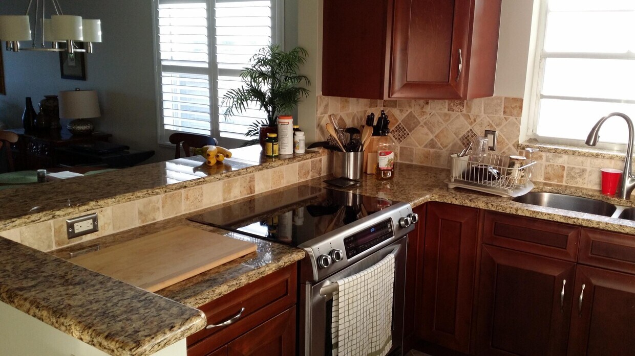 Foto principal - 1225 NW 21st St