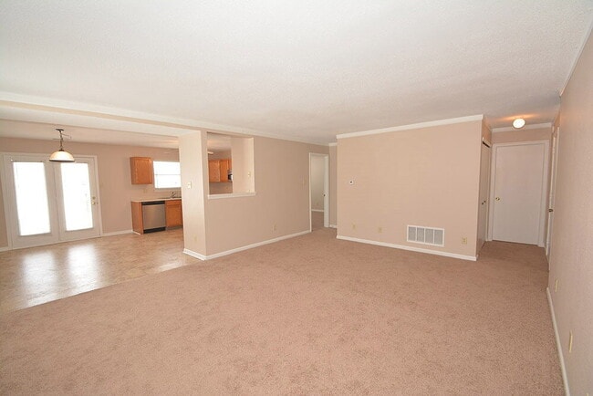 Foto del edificio - 7756 Mistflower Ln
