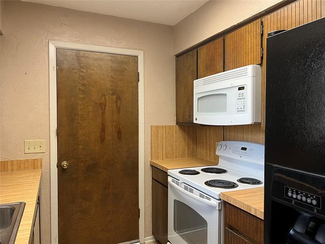Building Photo - 513 N Walnut Creek Dr