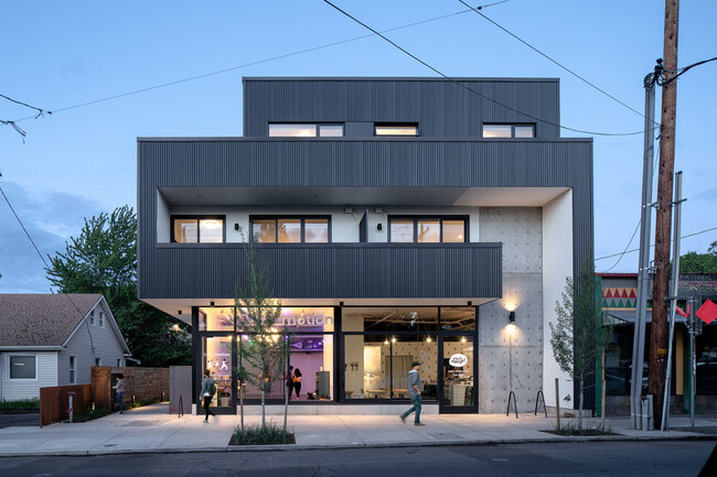 Building Photo - 4526 NE 42nd Ave