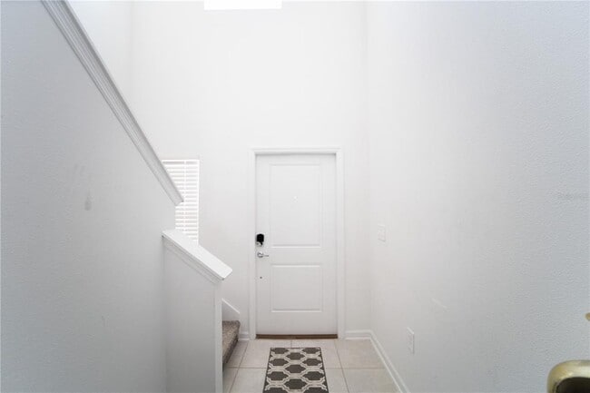 Foto del edificio - 4022 Ambrose Ave