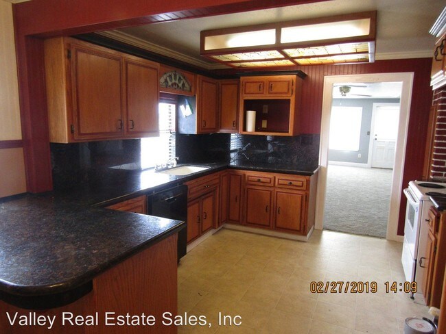 Foto del edificio - 22416 August Ave