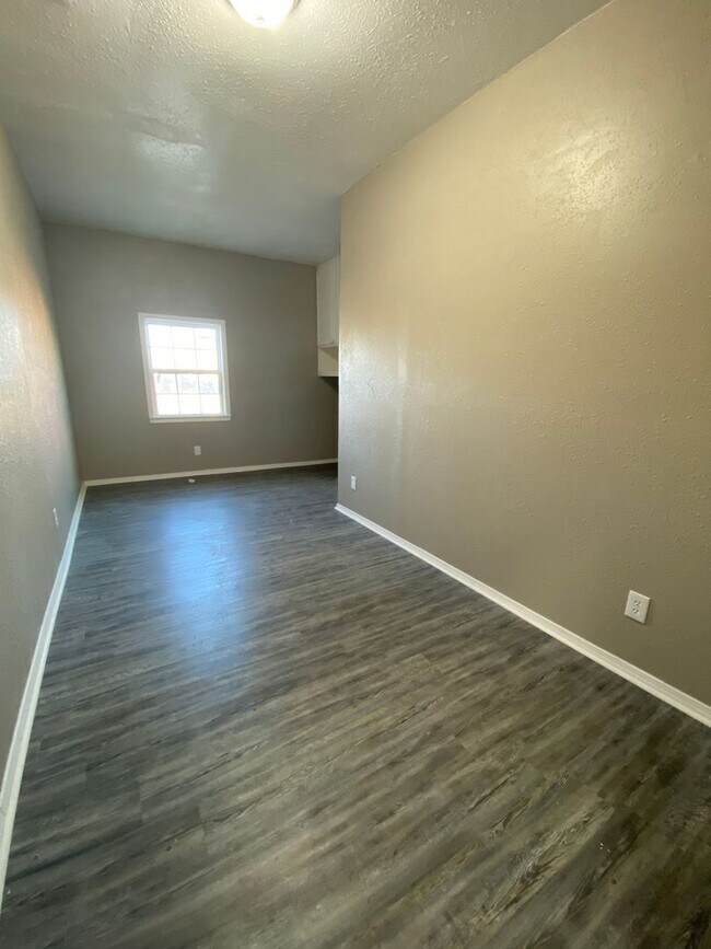 Building Photo - 5408 NW 64th St