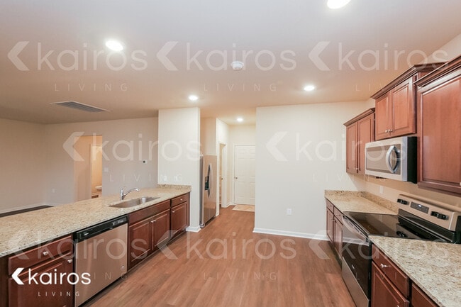 Foto del edificio - 1041 Pilgrim Ln