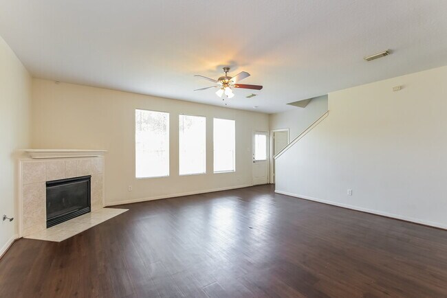 Building Photo - 12226 Carriage Oak Cir