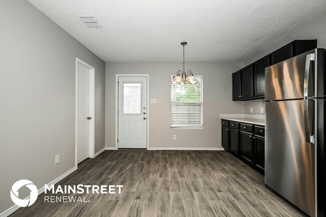 Building Photo - 2943 Volturno Dr