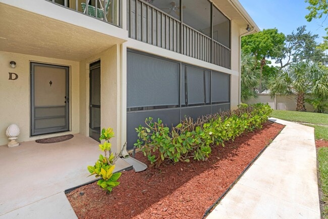 Building Photo - 6560 Chasewood Dr