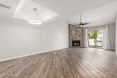 Foto principal - 9460 E Mission Ln