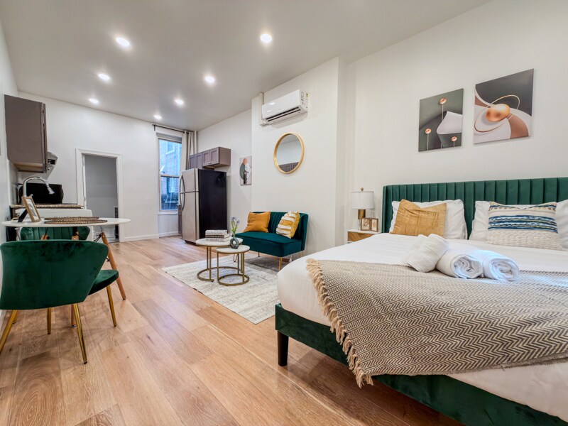 Foto principal - 2129 Pine St