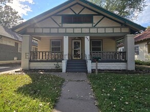 Building Photo - 907 N Faulkner St