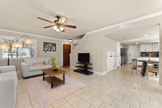 Foto del edificio - 4503 Sarasota Dr