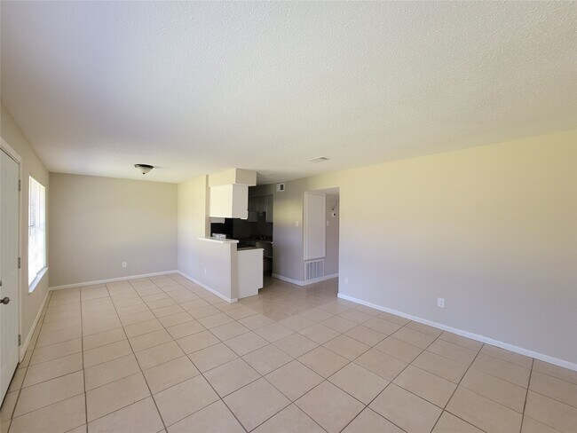 Foto del edificio - 3206 Lobit Dr