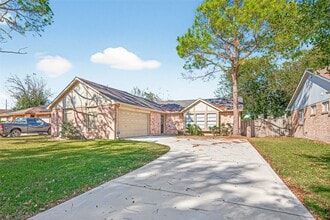 Building Photo - 7107 Gettysburg Dr