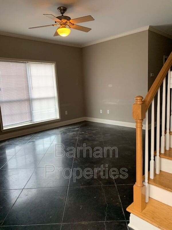 Building Photo - 2111 Raguet St