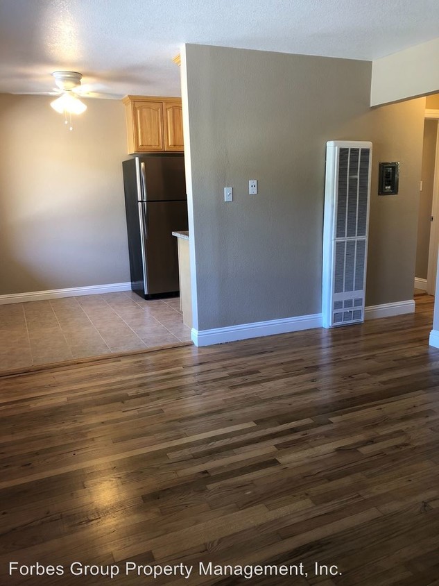 Primary Photo - 1 br, 1 bath Apartment - 344 N. 5th St.