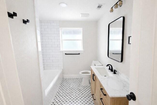 Foto del edificio - 2001 Brun St