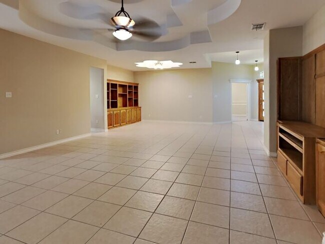 Foto del edificio - *No Application Fee* *$500 off First Month...