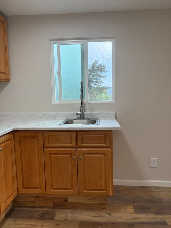 Foto del edificio - 1176 Kimbark Ave