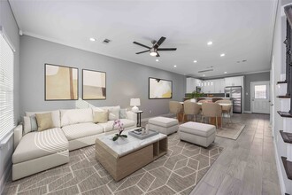 Building Photo - 4903 Mallow St